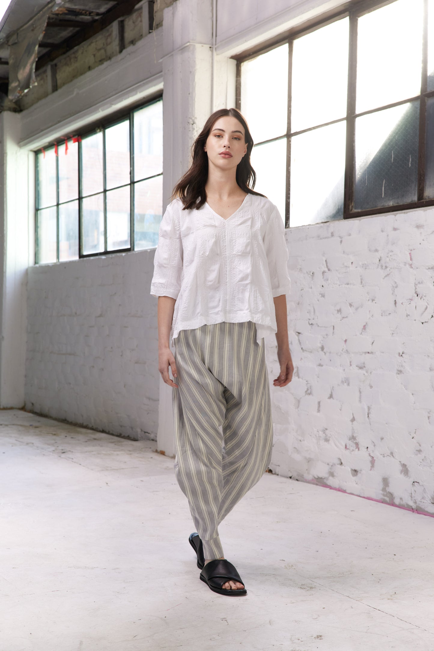 Luna Top - White Seer